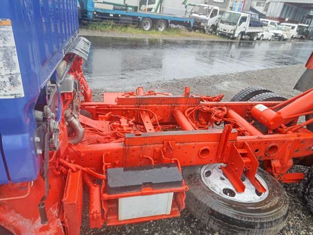 MITSUBISHI CANTER 2019 Image 31