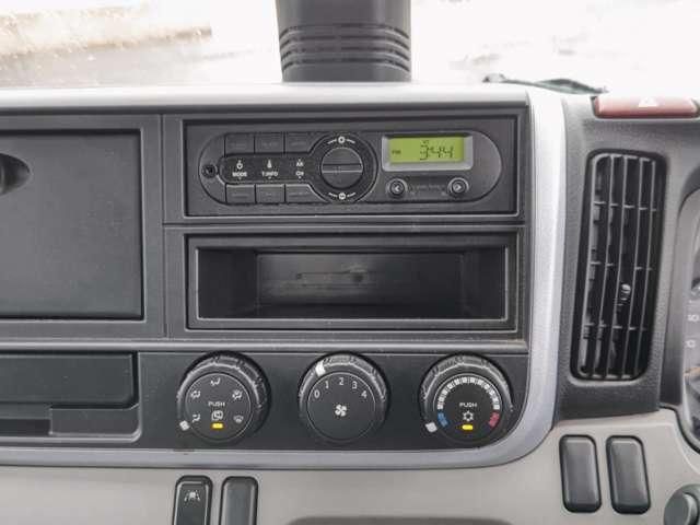 MITSUBISHI CANTER 2019 Image 31