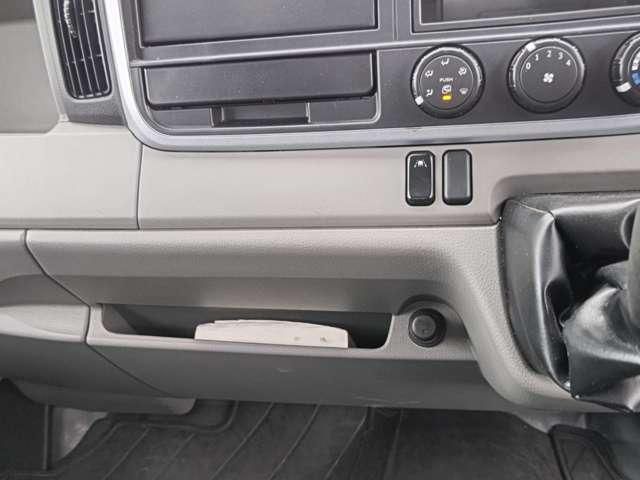 MITSUBISHI CANTER 2019 Image 31