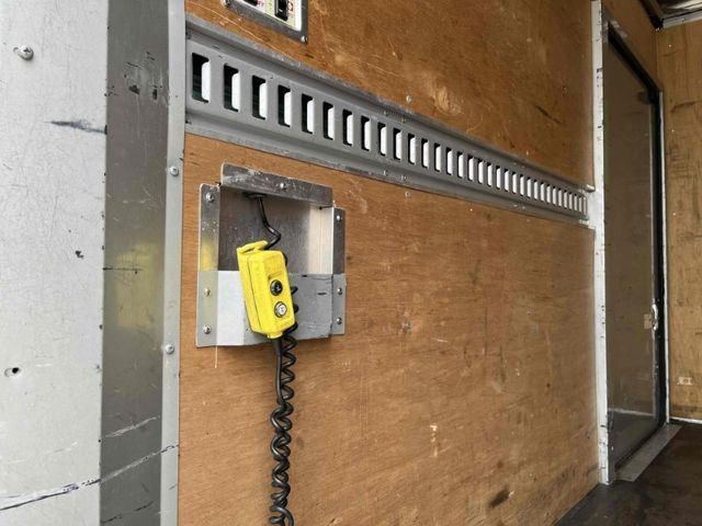 TOYOTA TOYOACE 2018 Image 31