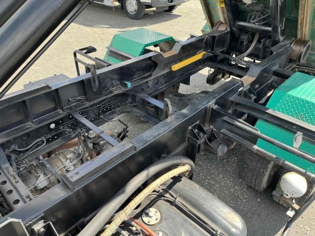 ISUZU FORWARD 2010 Image 31