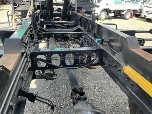 ISUZU FORWARD 2010 Image 31