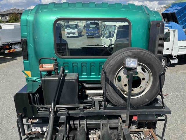 ISUZU FORWARD 2010 Image 31