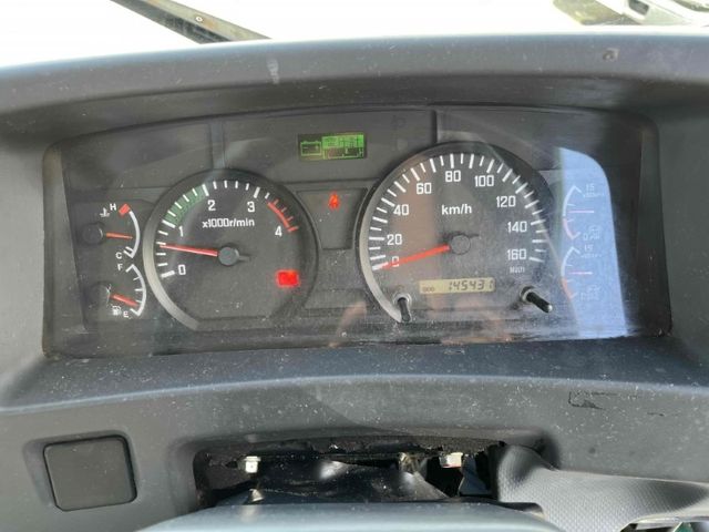 ISUZU FORWARD 2010 Image 31