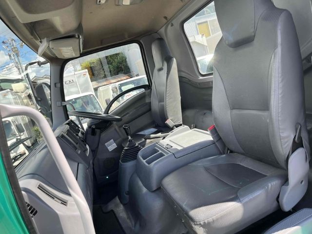 ISUZU FORWARD 2010 Image 31