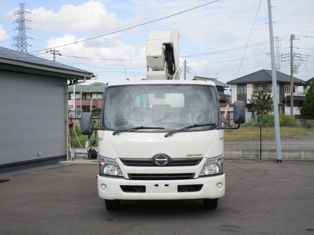 HINO DUTRO 2017 Image 31