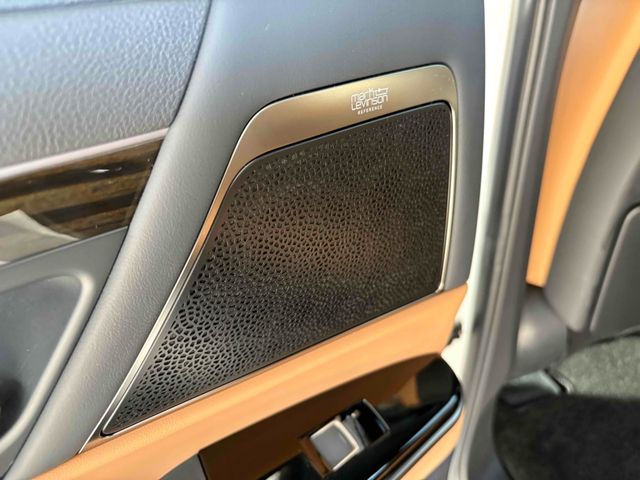 TOYOTA LEXUS LX600 2023 Image 31