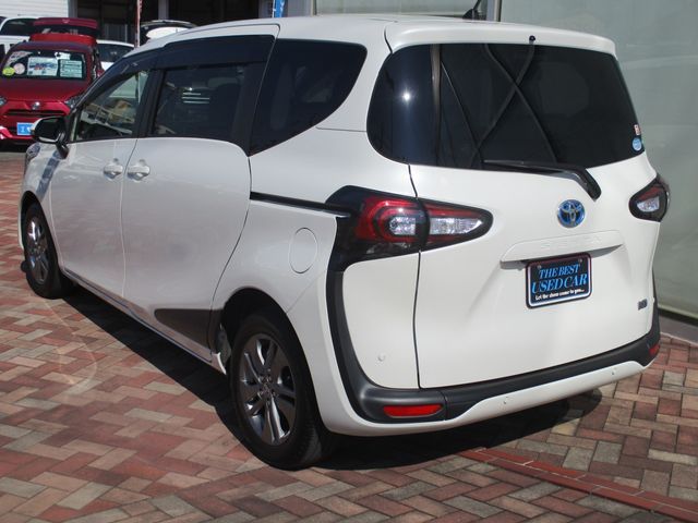 TOYOTA SIENTA HYBRID 2019 Image 31