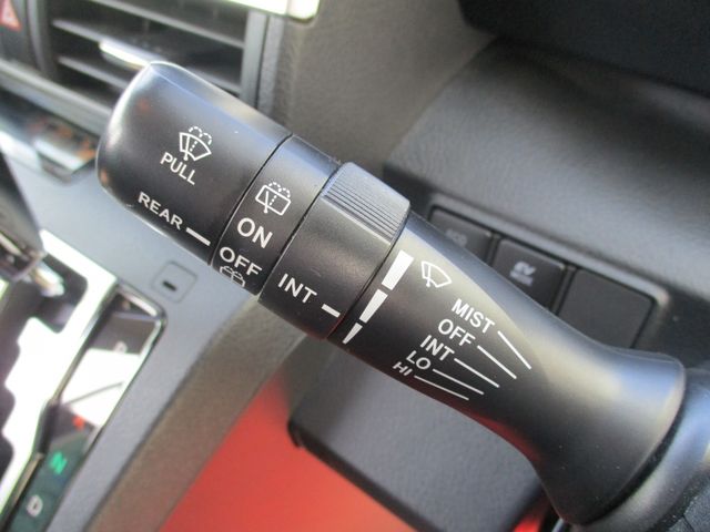 TOYOTA SIENTA HYBRID 2019 Image 31