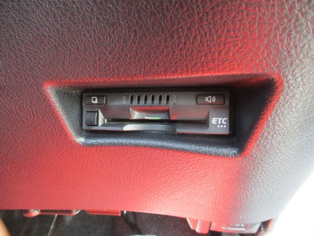 TOYOTA SIENTA HYBRID 2019 Image 31