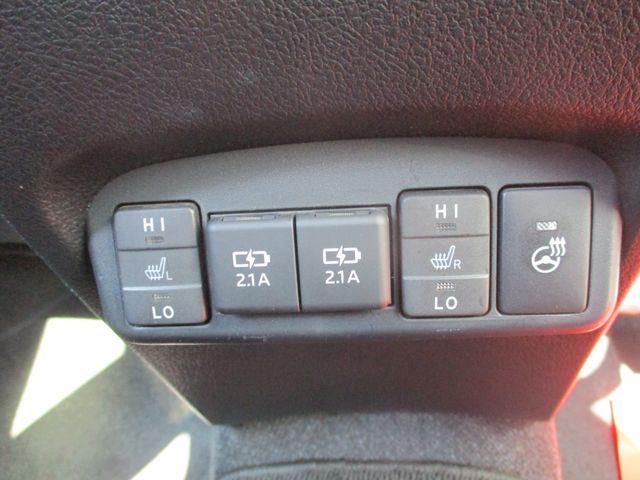 TOYOTA SIENTA HYBRID 2019 Image 31