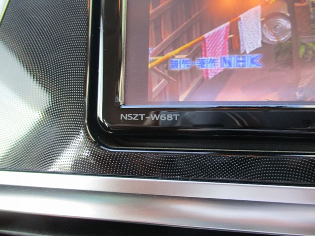 TOYOTA SIENTA HYBRID 2019 Image 31