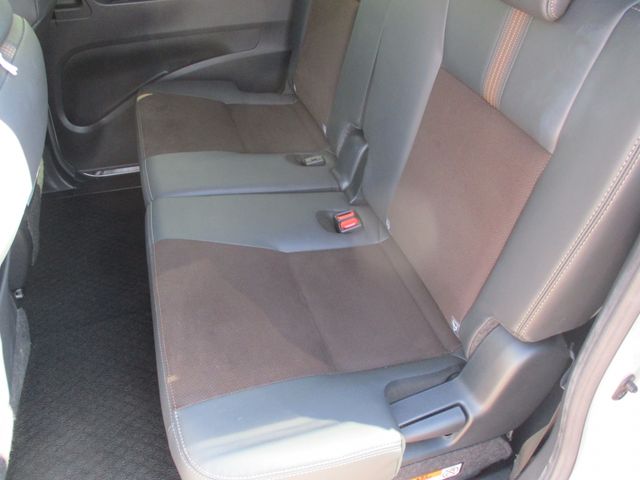 TOYOTA SIENTA HYBRID 2019 Image 31