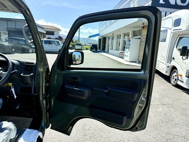 SUZUKI CARRY TRUCK 2025 Image 31