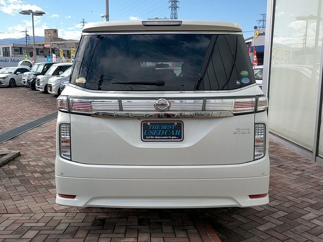 NISSAN ELGRAND 2014 Image 31