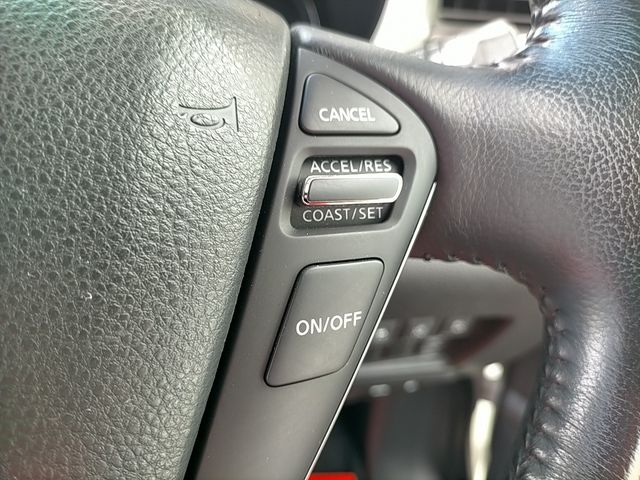 NISSAN ELGRAND 2014 Image 31