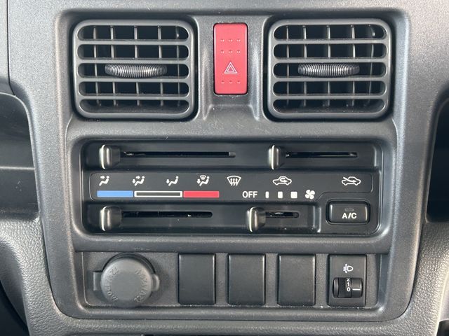 NISSAN NT100 CLIPPER 2019 Image 31