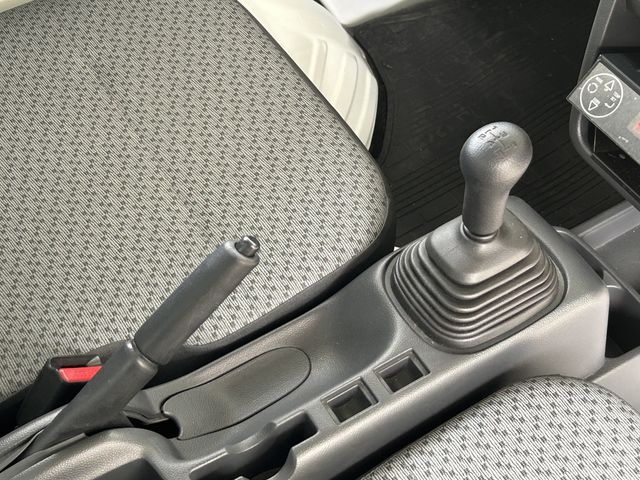 NISSAN NT100 CLIPPER 2019 Image 31