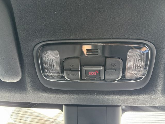 TOYOTA YARIS 2020 Image 31