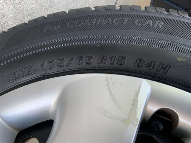 TOYOTA IQ 2012 Image 31