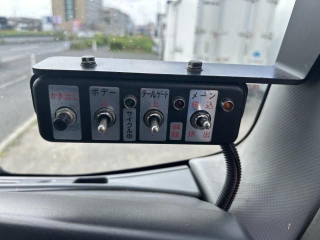 ISUZU FORWARD 2009 Image 31