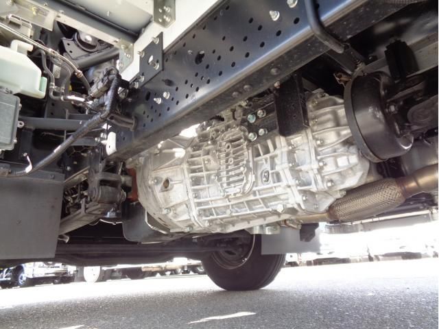 ISUZU FORWARD 2023 Image 31