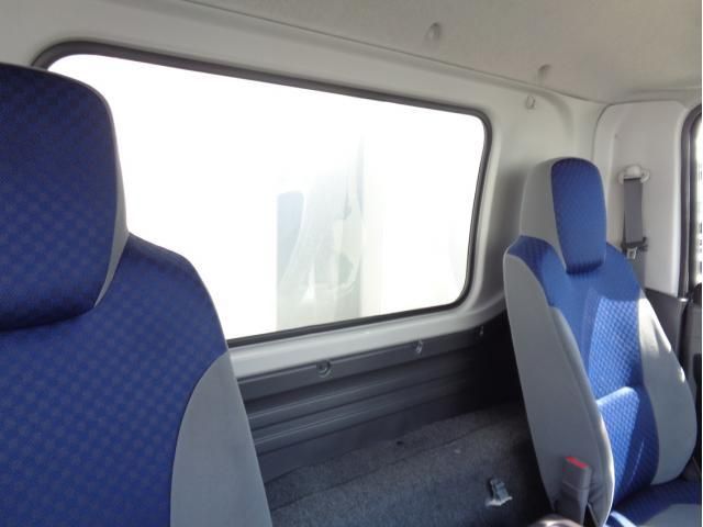 ISUZU FORWARD 2023 Image 31