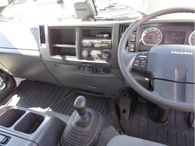 ISUZU FORWARD 2023 Image 31