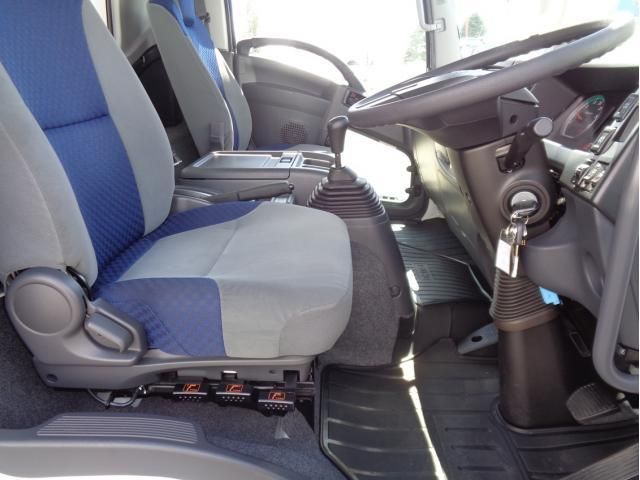 ISUZU FORWARD 2023 Image 31