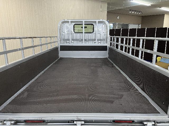 TOYOTA DYNA 2020 Image 31