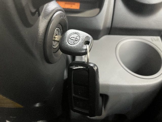 TOYOTA DYNA 2020 Image 31