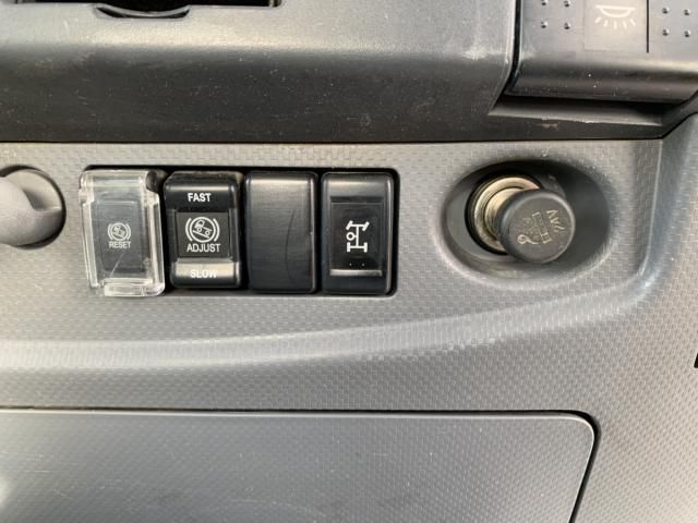 ISUZU FORWARD 2014 Image 31