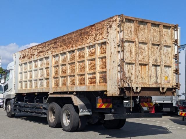 MITSUBISHI FUSOU SUPER GREAT 2015 Image 31