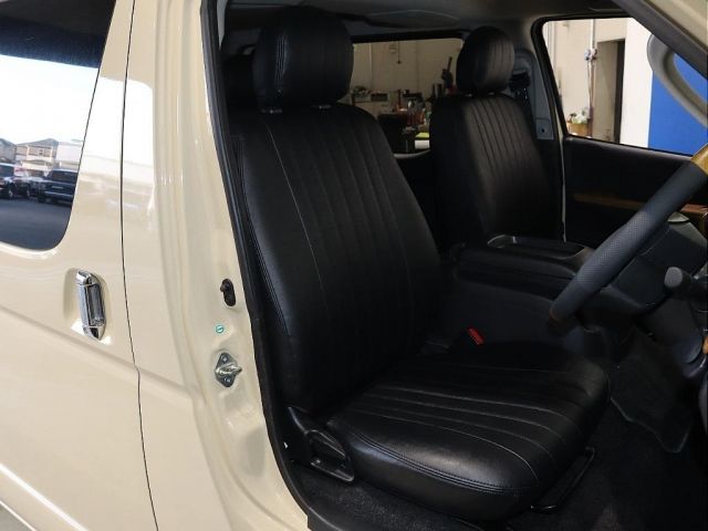 TOYOTA HIACE VAN 2WD 2017 Image 31