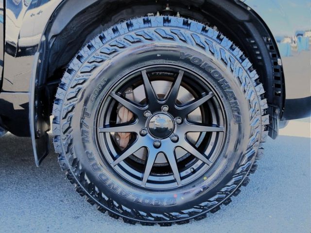 TOYOTA LANDCRUISER PRADO 2019 Image 31