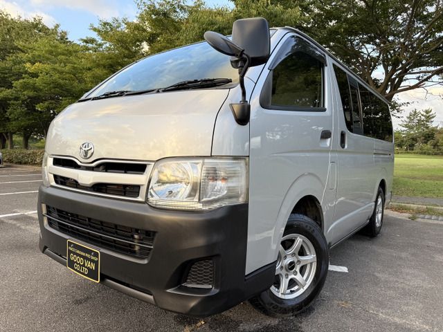 TOYOTA HIACE VAN 4WD 2012 Image 31