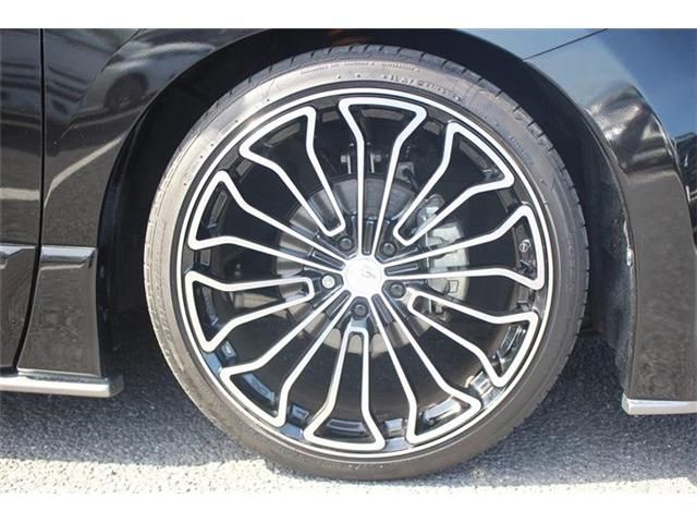 NISSAN ELGRAND 2014 Image 31