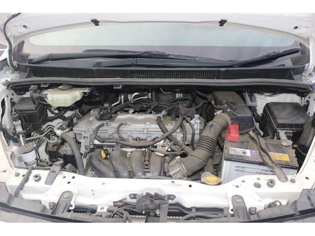 TOYOTA VOXY 2014 Image 31