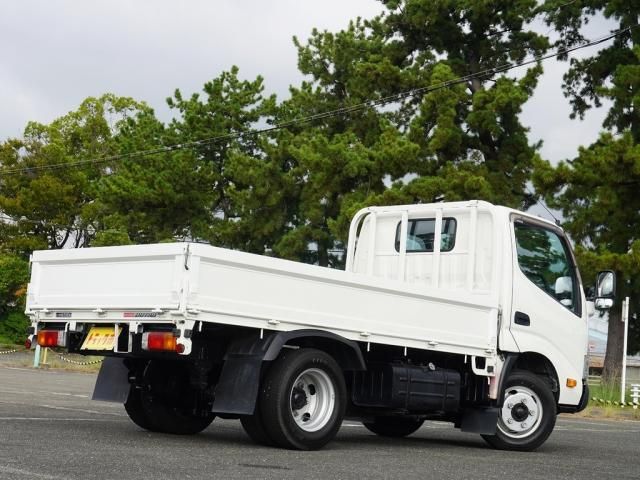 HINO DUTRO 2017 Image 31