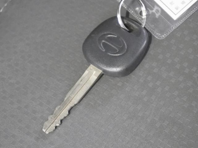 HINO DUTRO 2017 Image 31