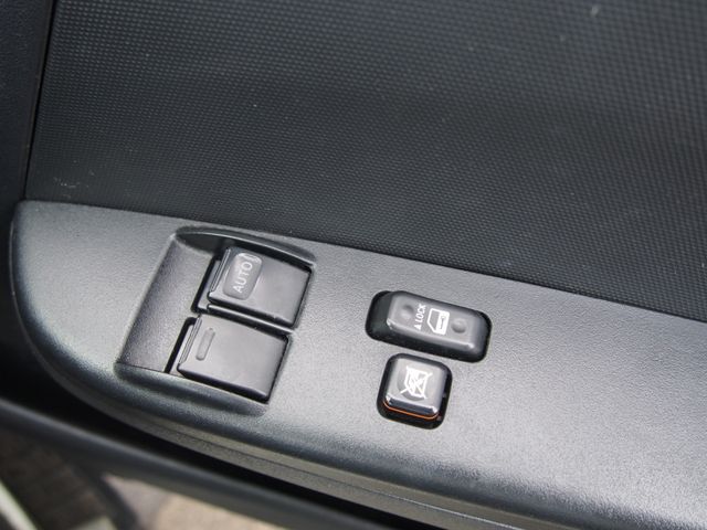 TOYOTA HIACE VAN 4WD 2019 Image 31