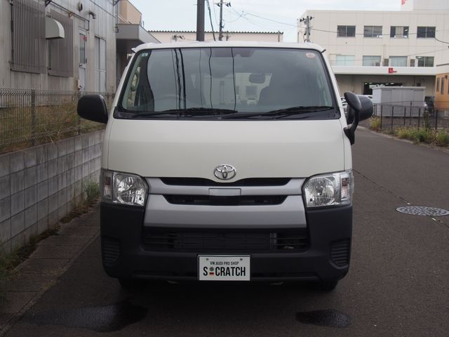 TOYOTA HIACE VAN 4WD 2019 Image 31