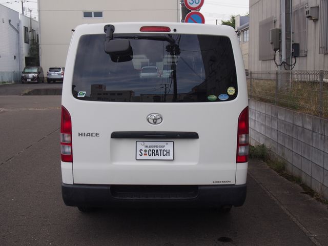 TOYOTA HIACE VAN 4WD 2019 Image 31