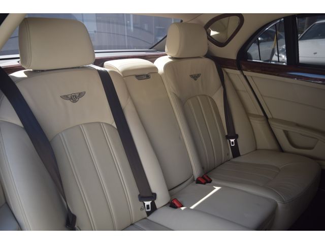 BENTLEY BENTLEY 2015 Image 31