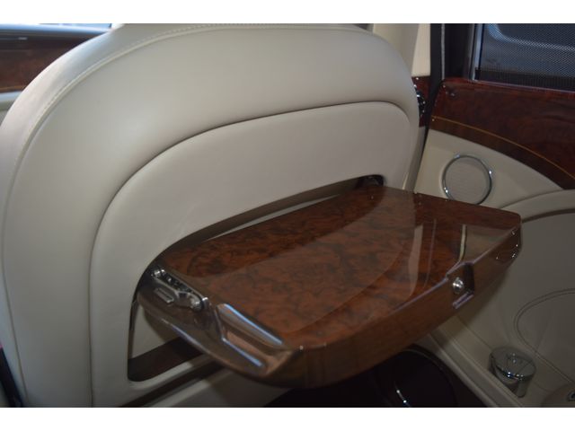 BENTLEY BENTLEY 2015 Image 31