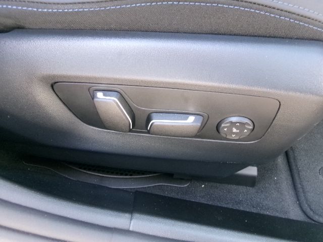 BMW 5SERIES SEDAN 2024 Image 31