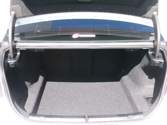 BMW 5SERIES SEDAN 2024 Image 31