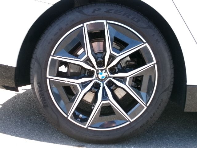 BMW 5SERIES SEDAN 2024 Image 31