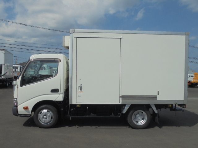 TOYOTA DYNA 2016 Image 31
