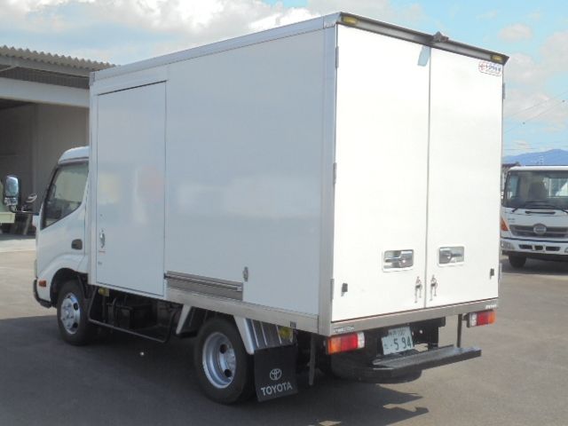 TOYOTA DYNA 2016 Image 31